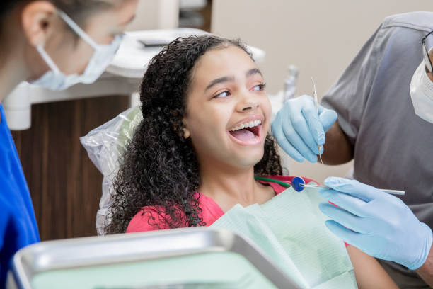 Best Emergency Denture Repair in Lake Isabella, MI